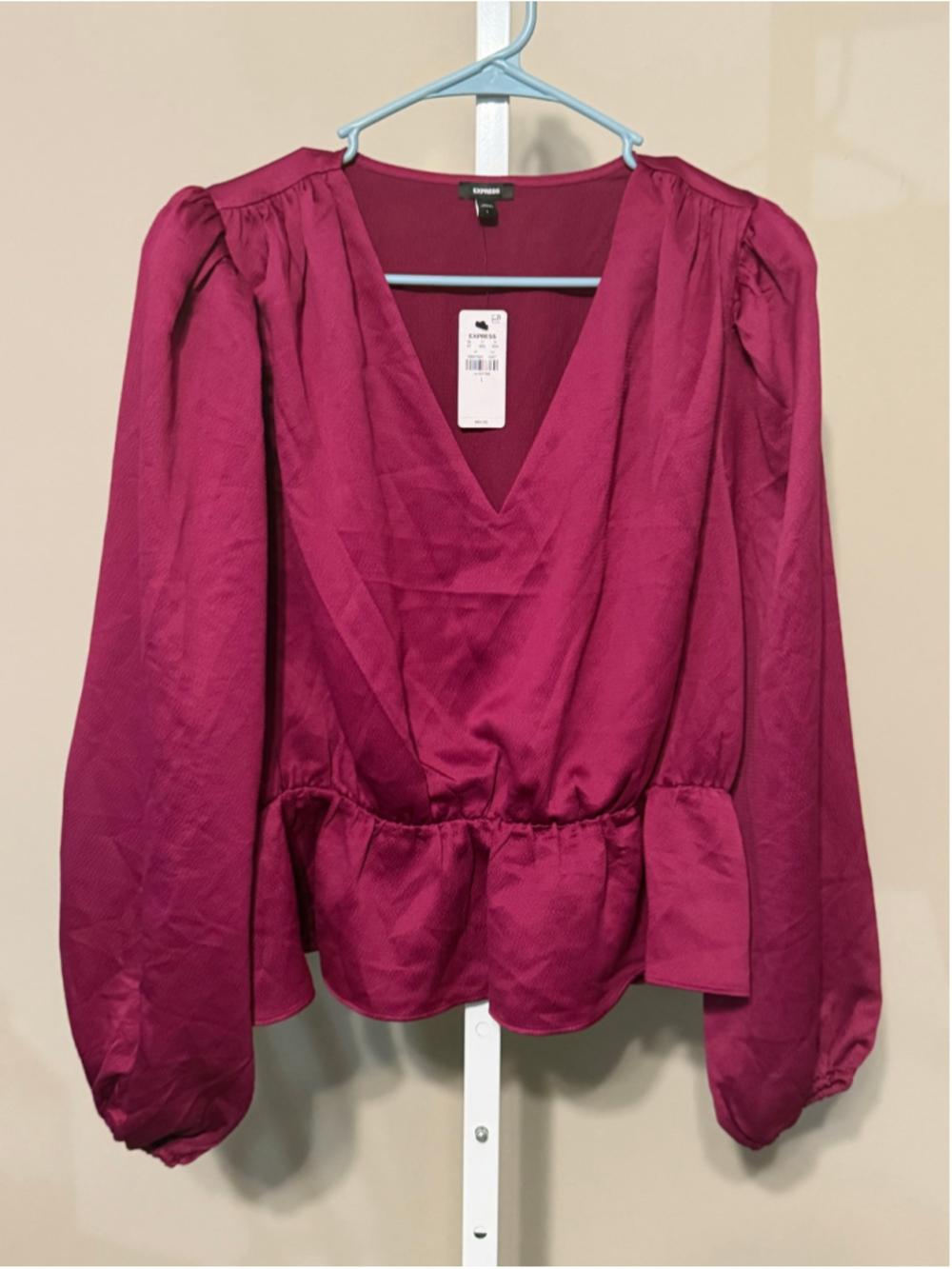 Women's Express Magenta Long Sleeve Peplum Blouse Size L
